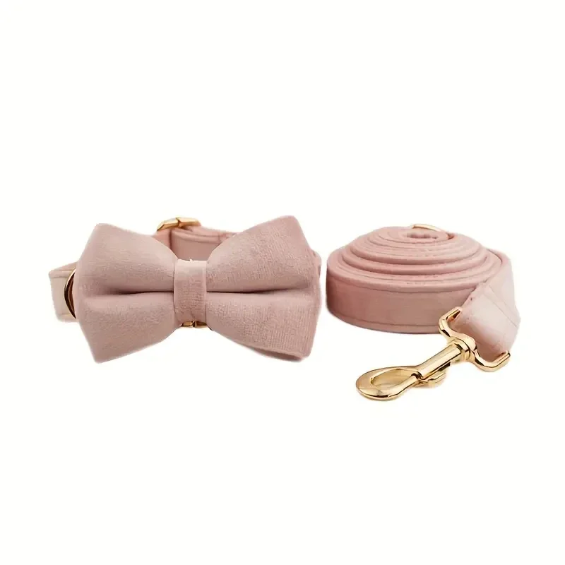 Poederroze fluwelen halsbandset