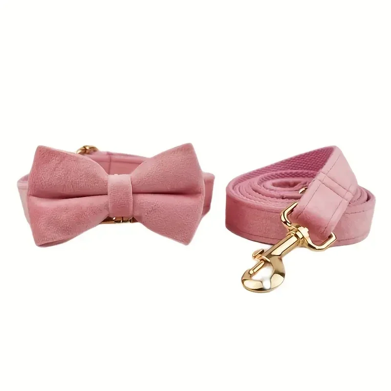Lichtroze fluwelen halsbandset
