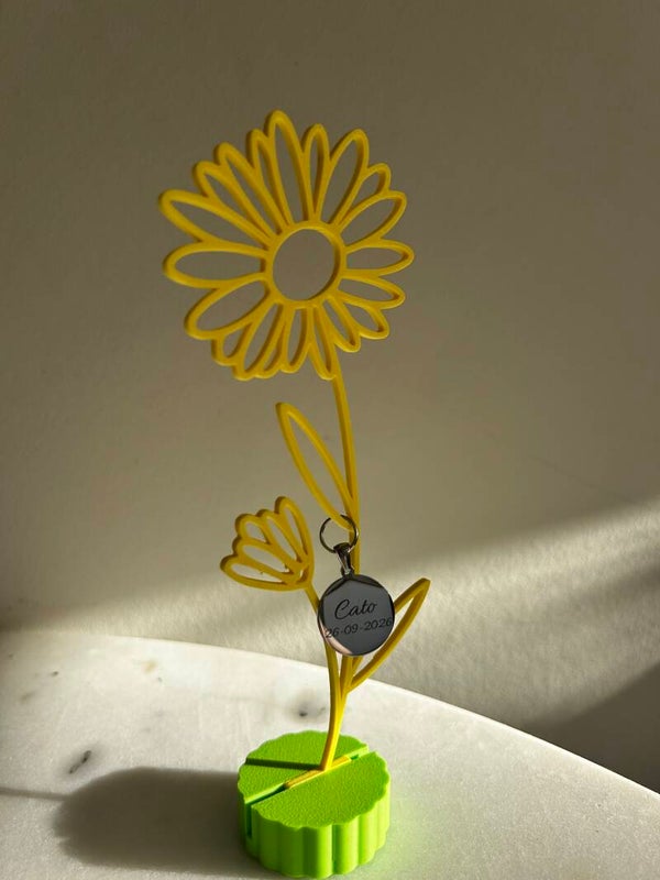 3D geprinte geboortebloem met gepersonaliseerde bedel