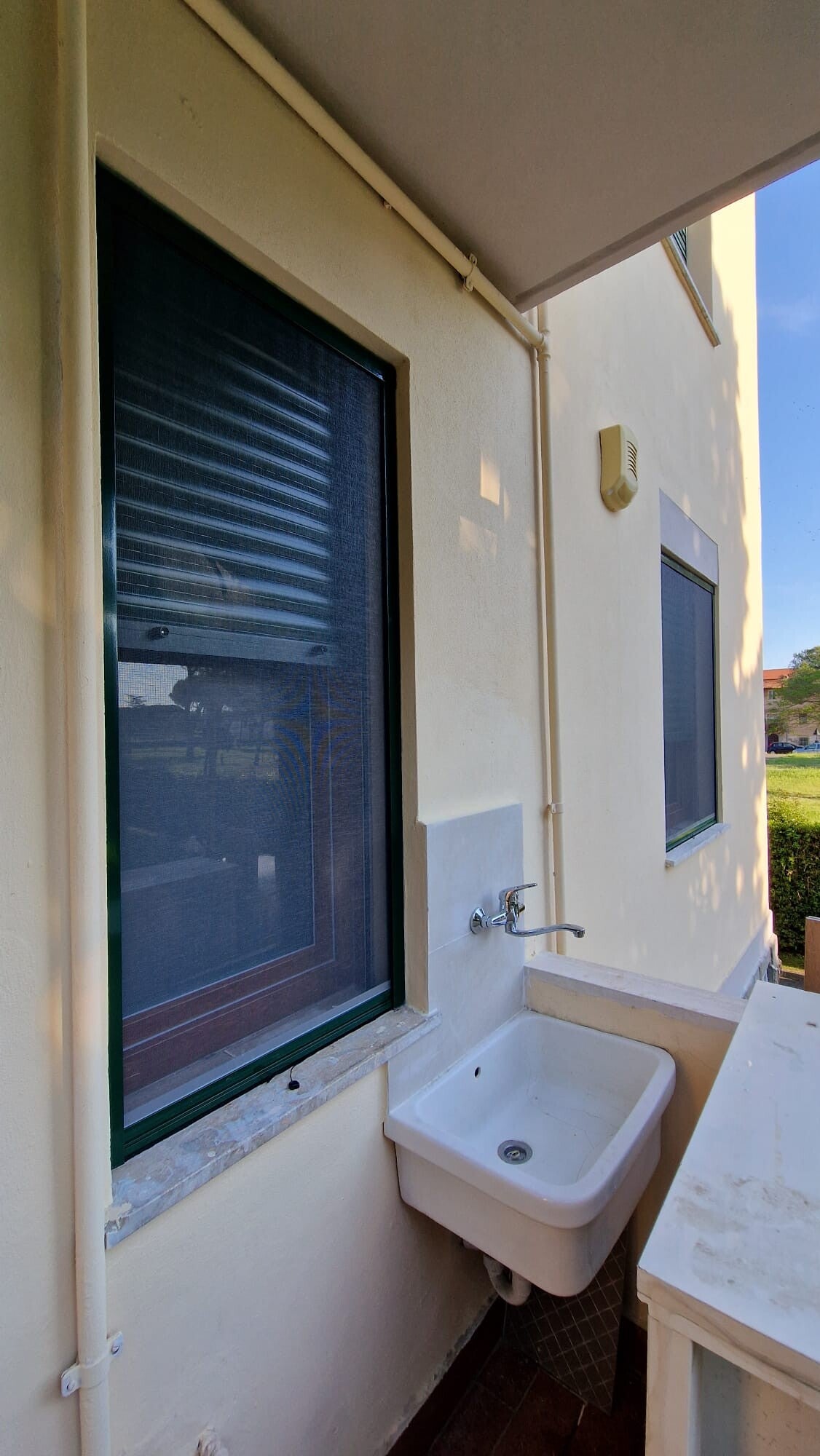 Cosenza Open porte e finestre srl  zanzariera a cosenza 