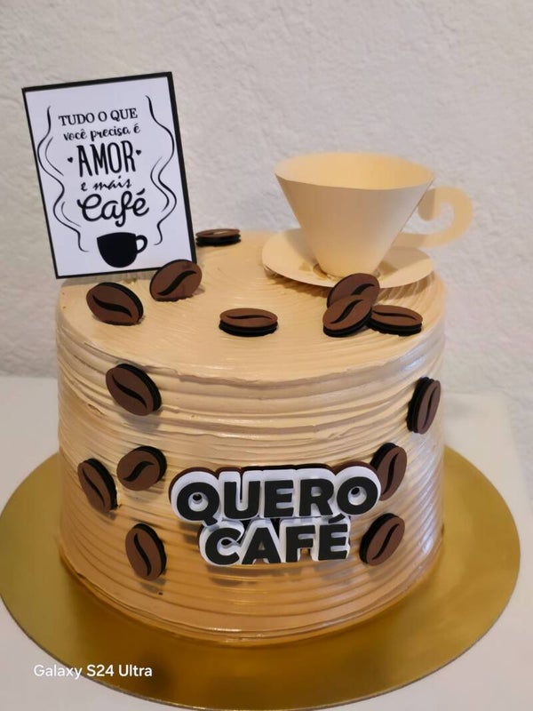 Bolos aniversário A PARTIR DE