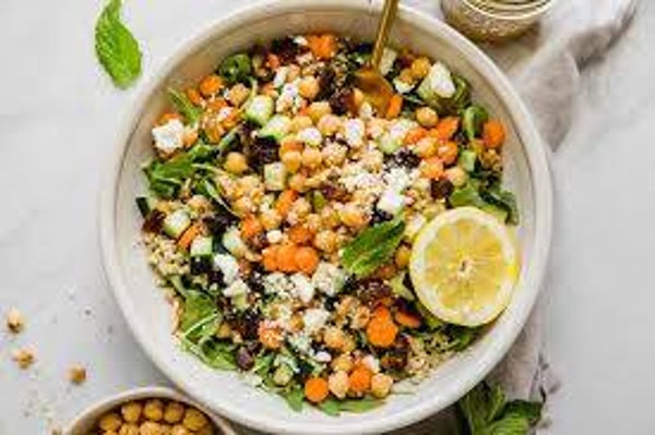 Chickpea and sweet potatoes salad