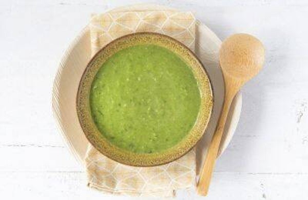 VEGETARIAN   Leek and pea soup