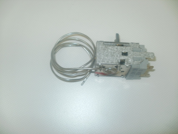 Ariston indesit Scholtes thermostaat  Atea A03 0084. Art: 019880