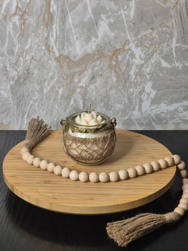 Bougie dans bocal en verre rond
