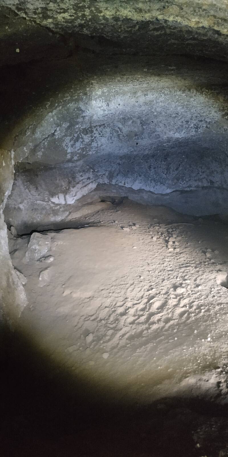 CAVA DISMESSA SOTTERRANEA