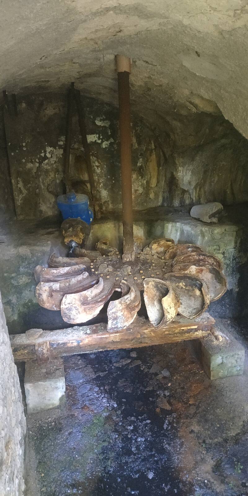 MULINO ABBANDONATO. SITO WEB "IL CIGLIO DI SCAVO-Dallo Strato Zero in Poi" A CURA DI ILARIA PETTINELLI