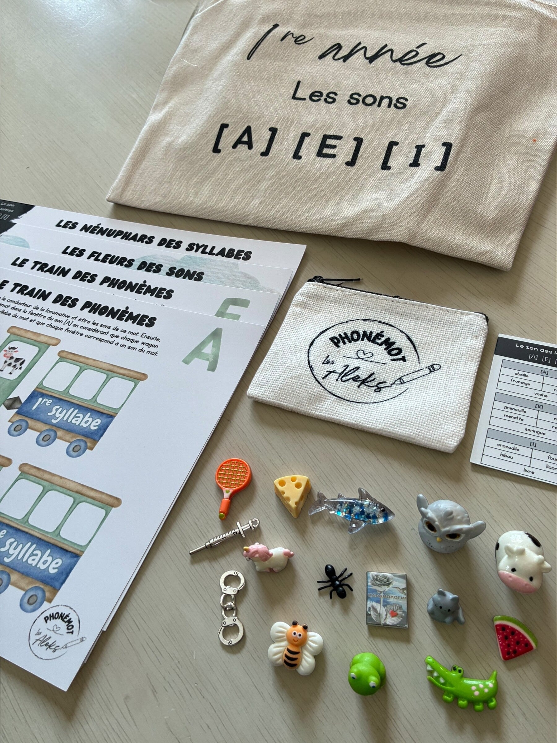 Ensemble des sons [A], [E], [I] - 1re année