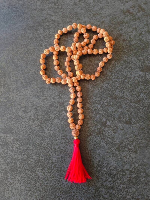 108 Perlen Mala Kette mit Quaste - Rudraksha 'Freudentränen Shivas'