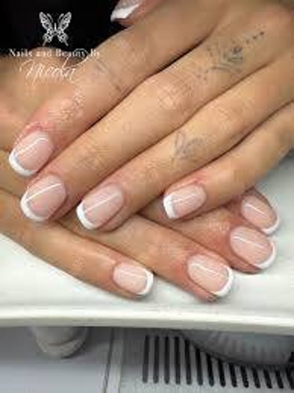 French manicures