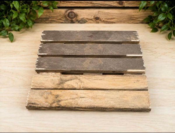 Houten staptegel van hergebruikt pallethout – ca. 36 × 36 cm