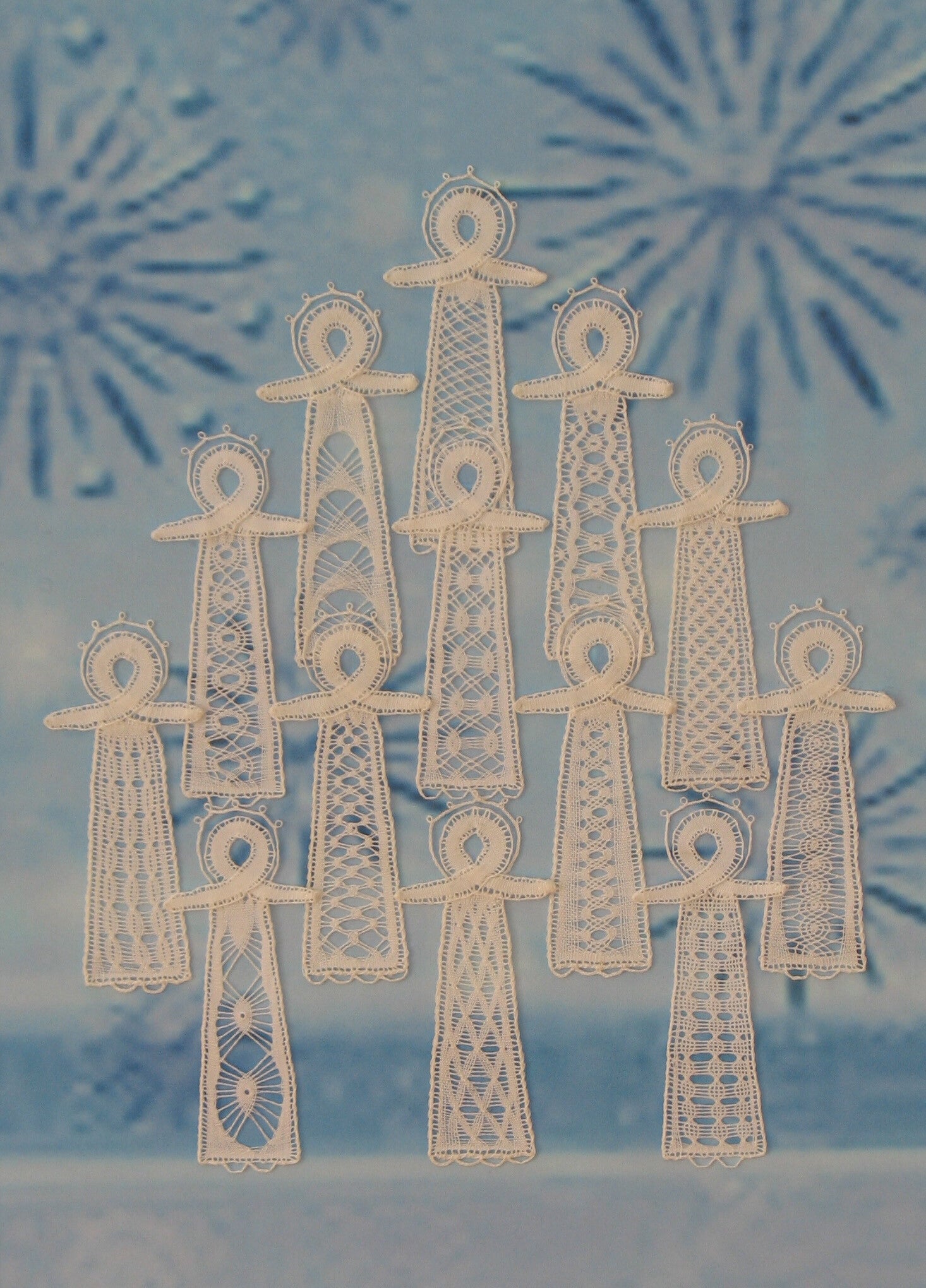 Engelen koor: Milanese kant / Torchon