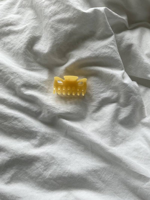 Yellow clip!
