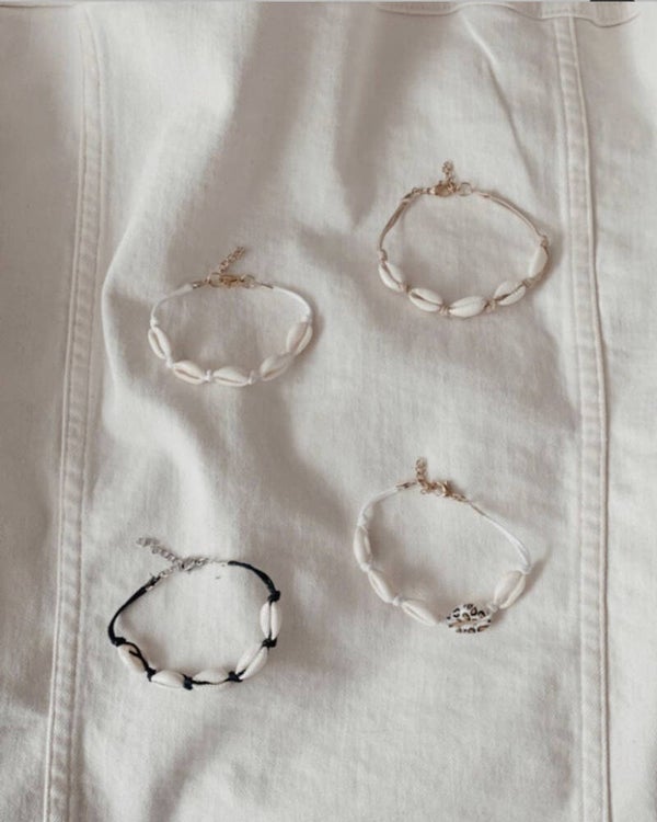 Schelpen armbandjes!