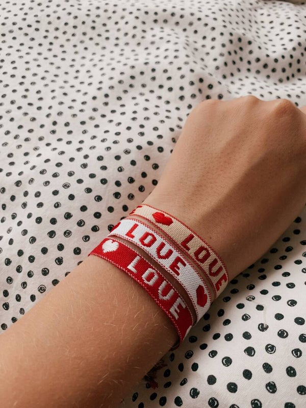Love armbandjes!