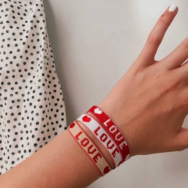 Love armbandjes!