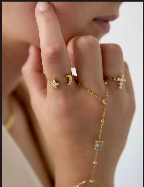Ring with moon and shiny star