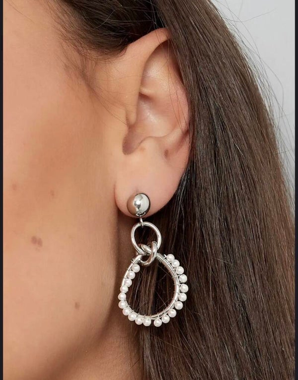 Earrings triple round with pearls