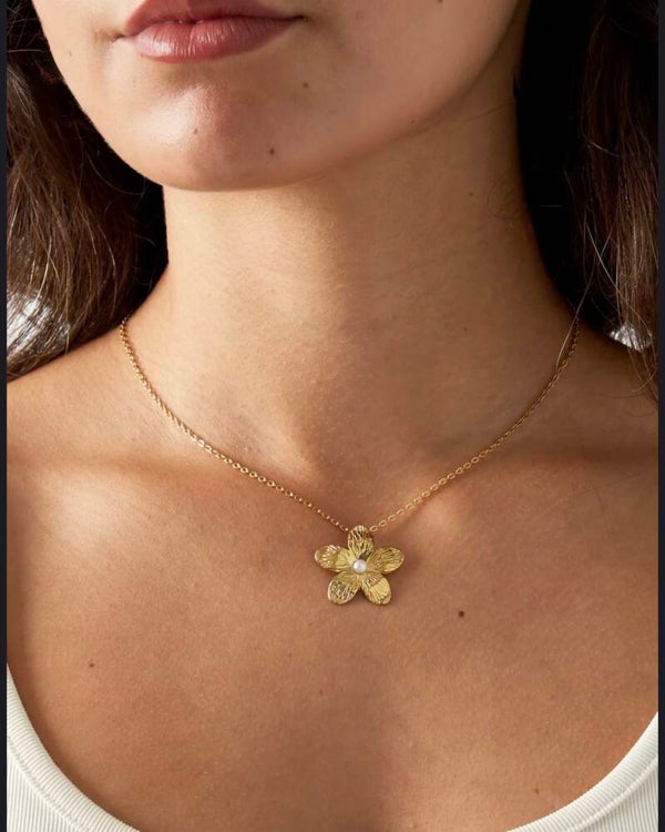 Ketting blossom burst