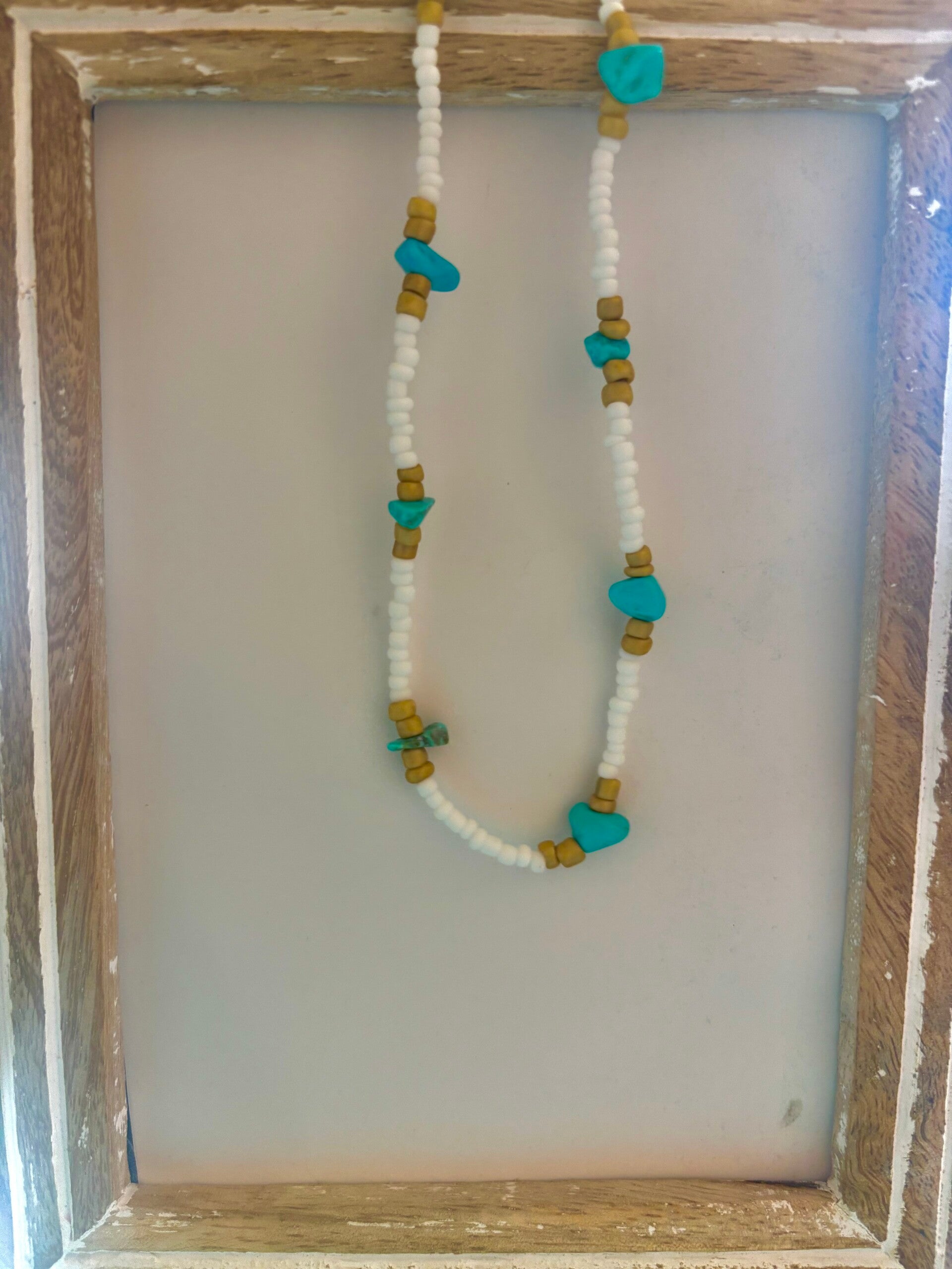 Beaded turquoise necklace