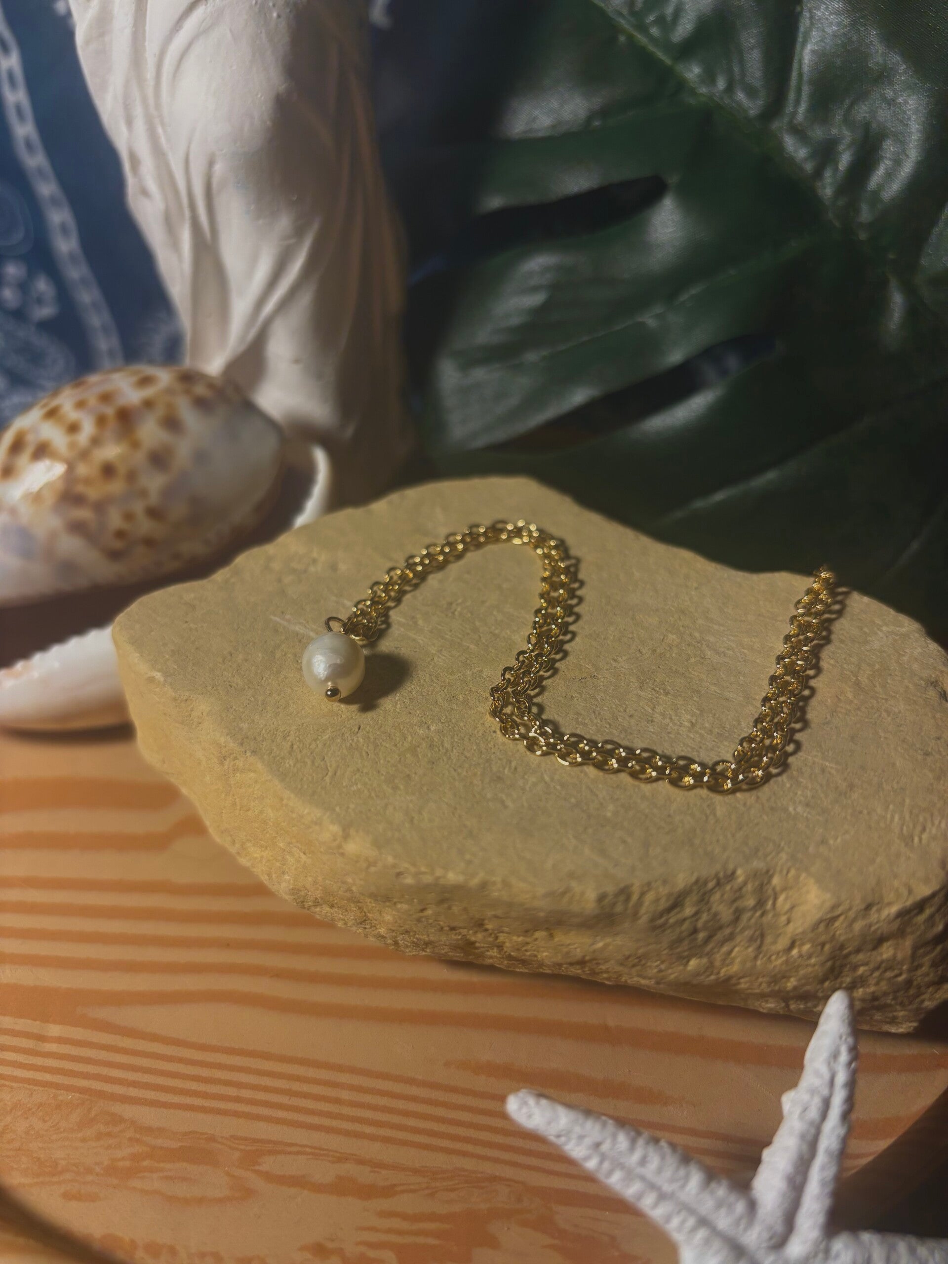 Freshwater pearl Necklace