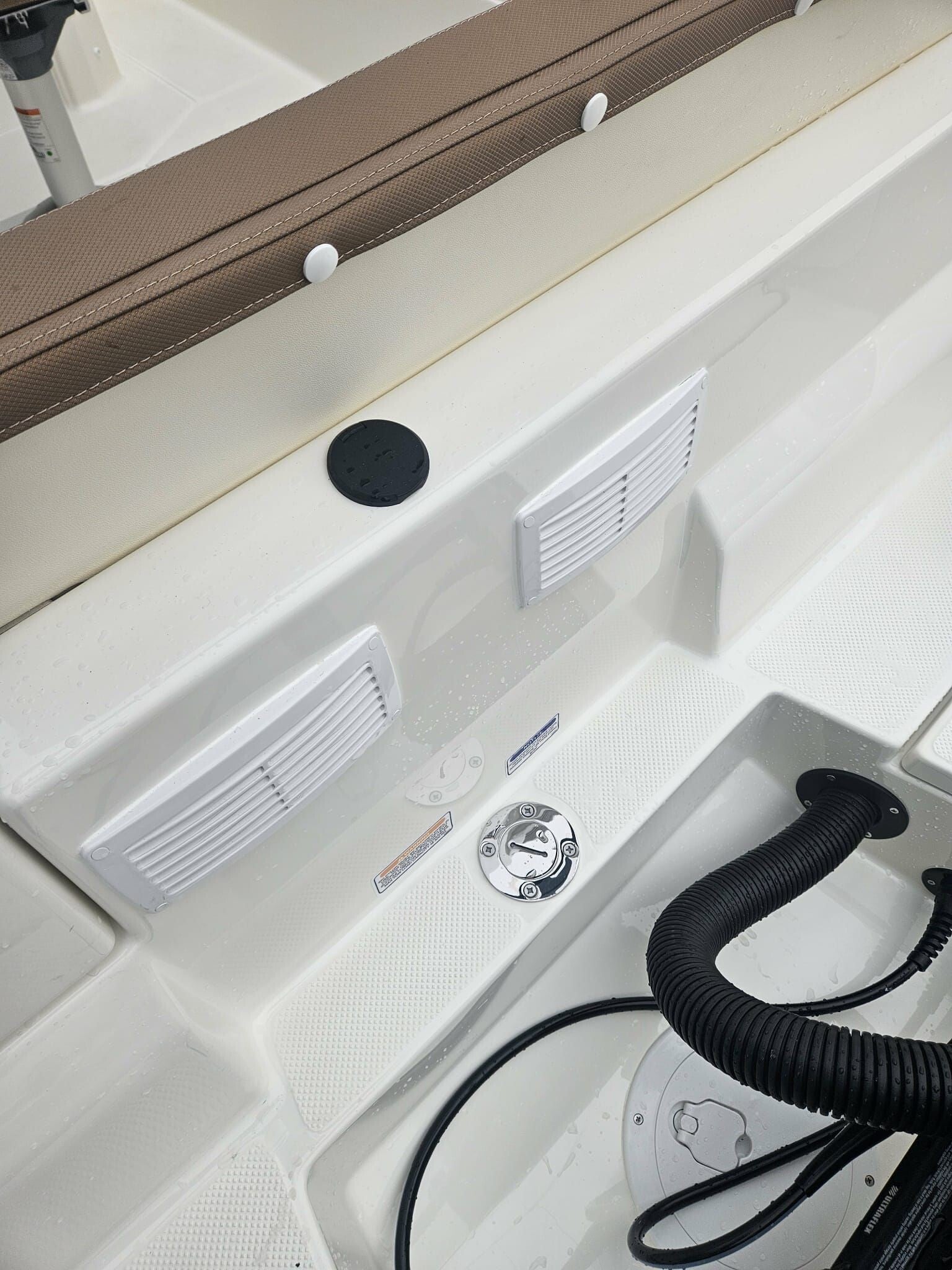 QUICKSILVER 605 OPEN