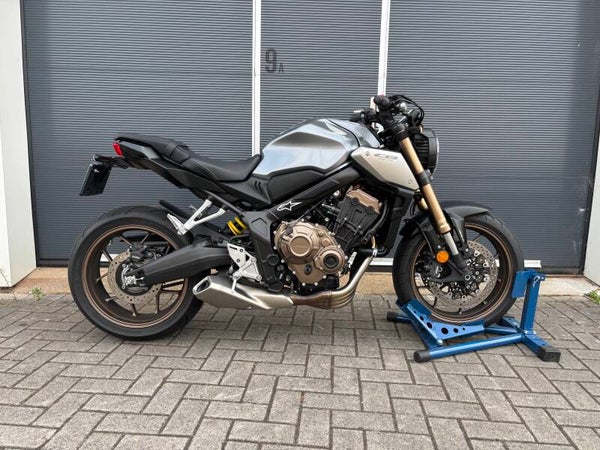 Honda CB 650 R - 2022 - 7500km