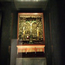 1000023997-standard.jpg