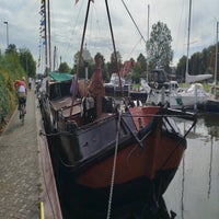 1000024606-standard.jpg