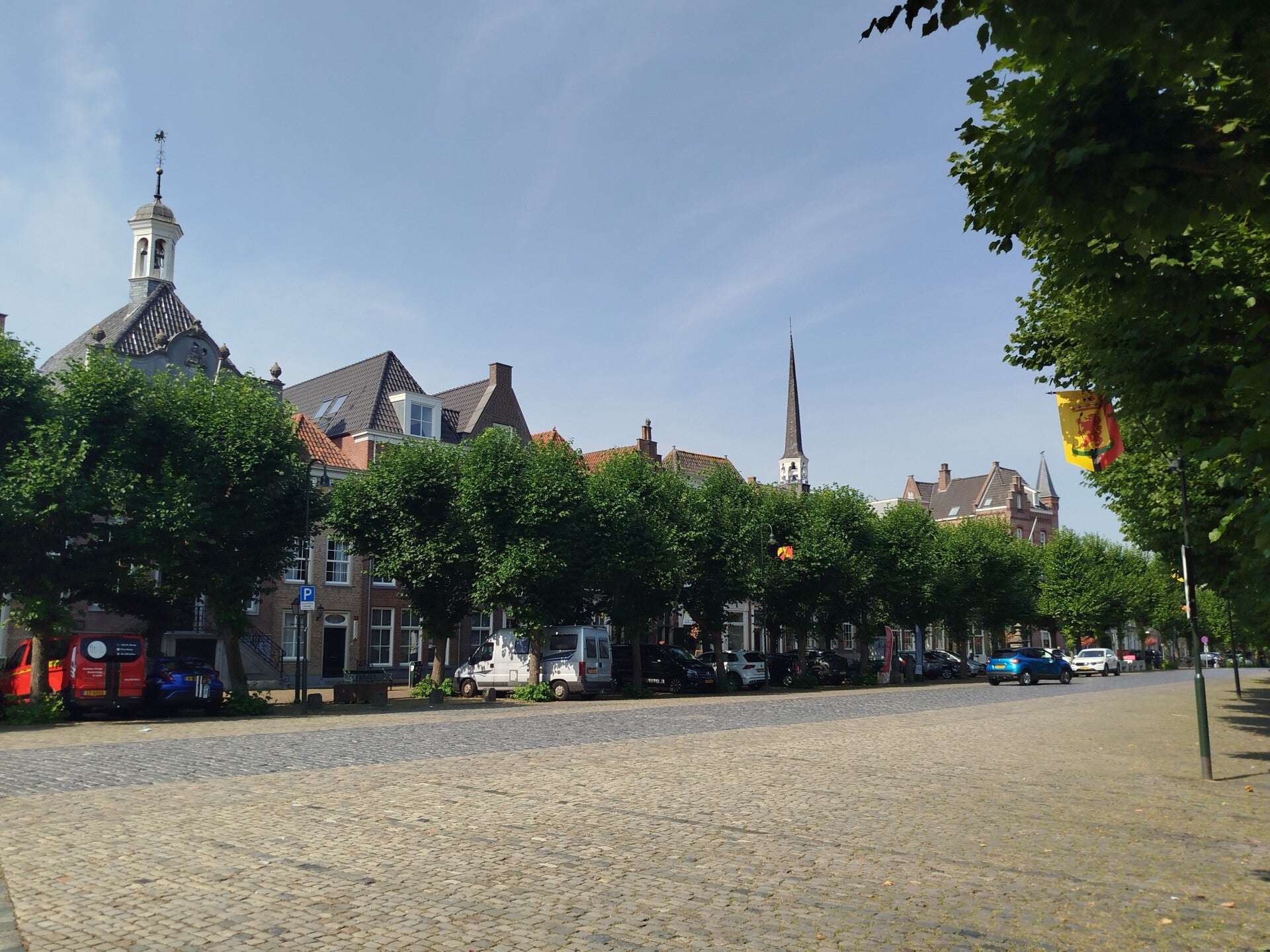 1000066172-standard.jpg
