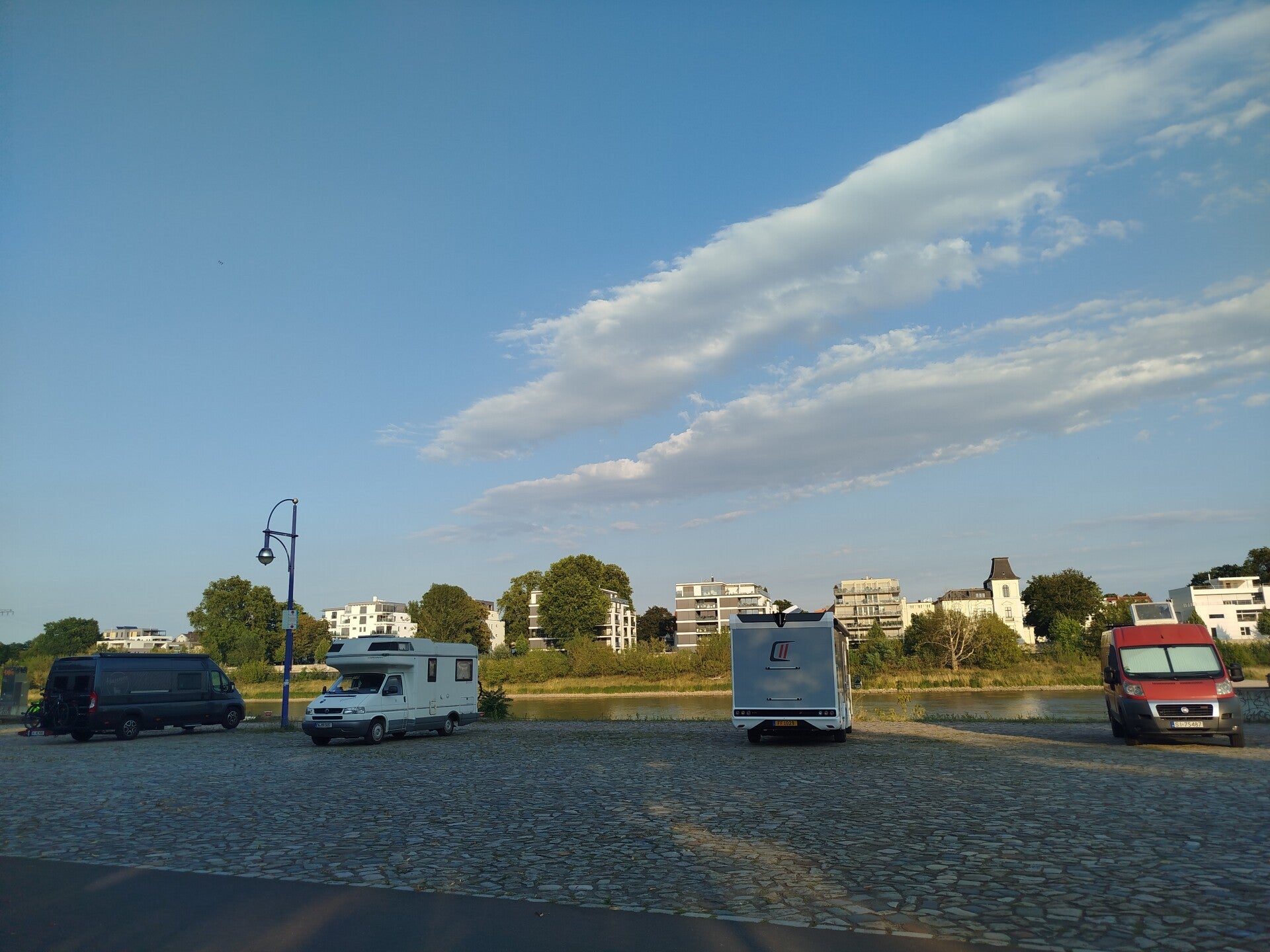 1000067958-standard-tnfcxw.jpg