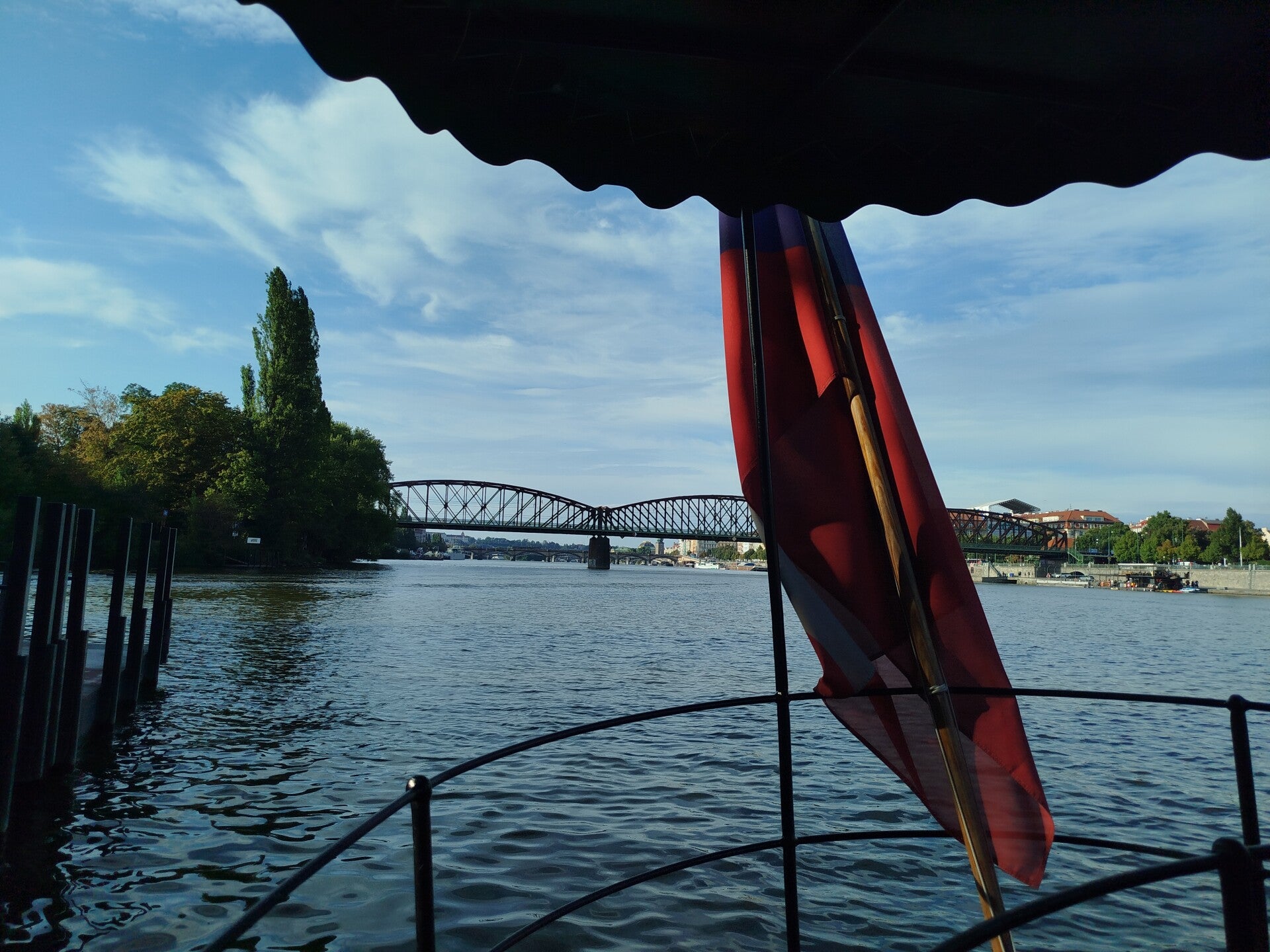 1000071477-standard.jpg