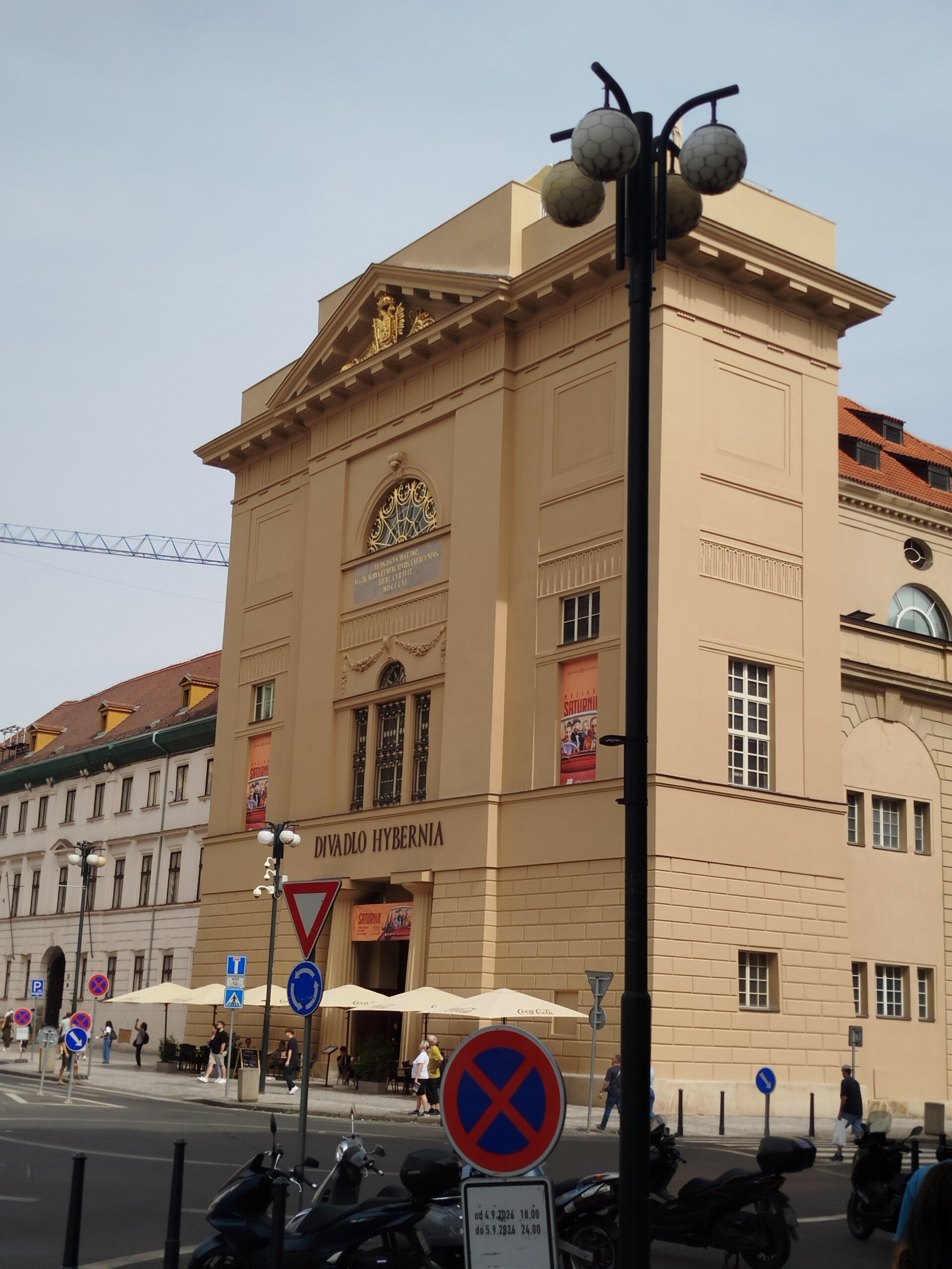 1000071987-standard.jpg