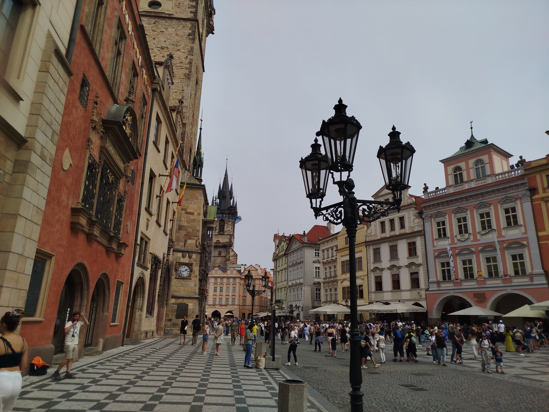 1000072022-standard.jpg