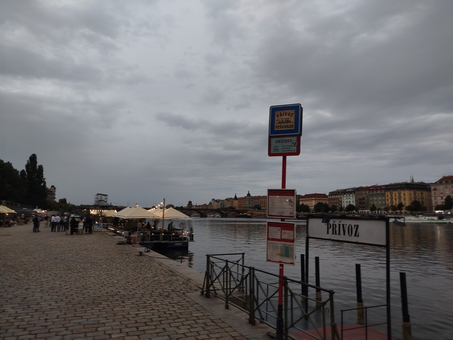 1000072105-standard.jpg