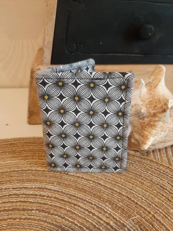 Porte cartes Fleur noir jaune