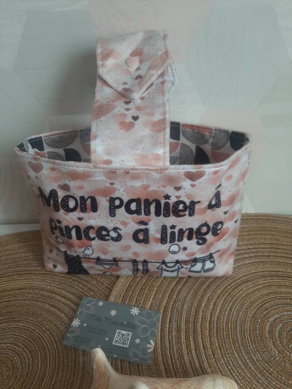 Panier à pinces à linge Coeur