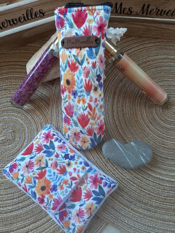 Duo Douceur Printemps 7🌸 – Pochette Essentiel & Gant Démaquillant Assorti (Offre Week-end)