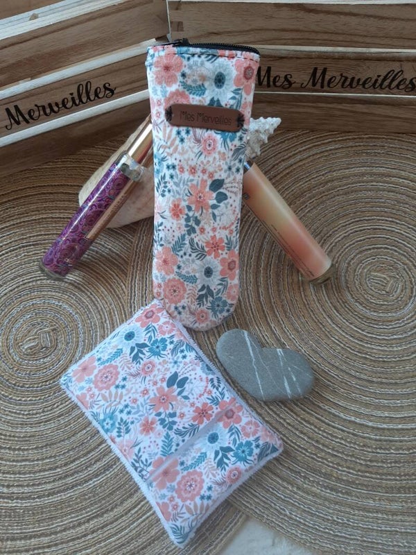 Duo Douceur Printemps 11🌸 – Pochette Essentiel & Gant Démaquillant Assorti (Offre Week-end)