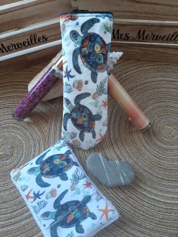 Duo Douceur Printemps 2🌸 – Pochette Essentiel & Gant Démaquillant Assorti (Offre Week-end)