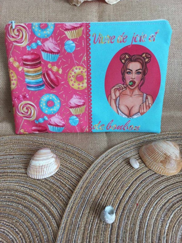 Trousse plate
