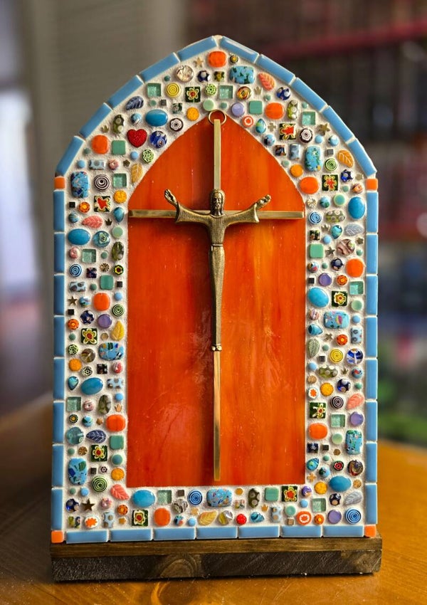 Crucifix Panel 109