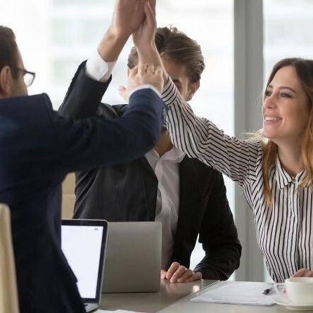 Evaluación de cliente, objetivos y estrategias