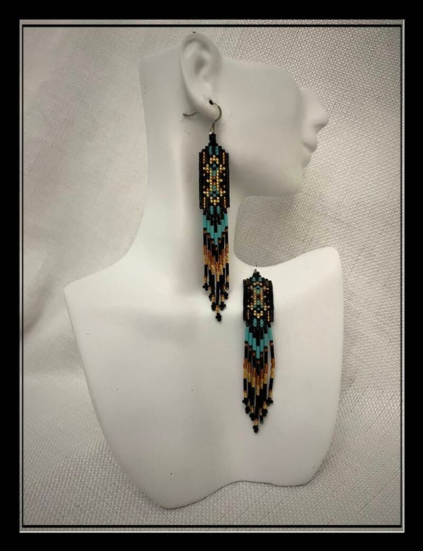 E43-Beaded Earrings