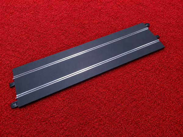 Scalextric   lange Gerade (584mm)  C8505