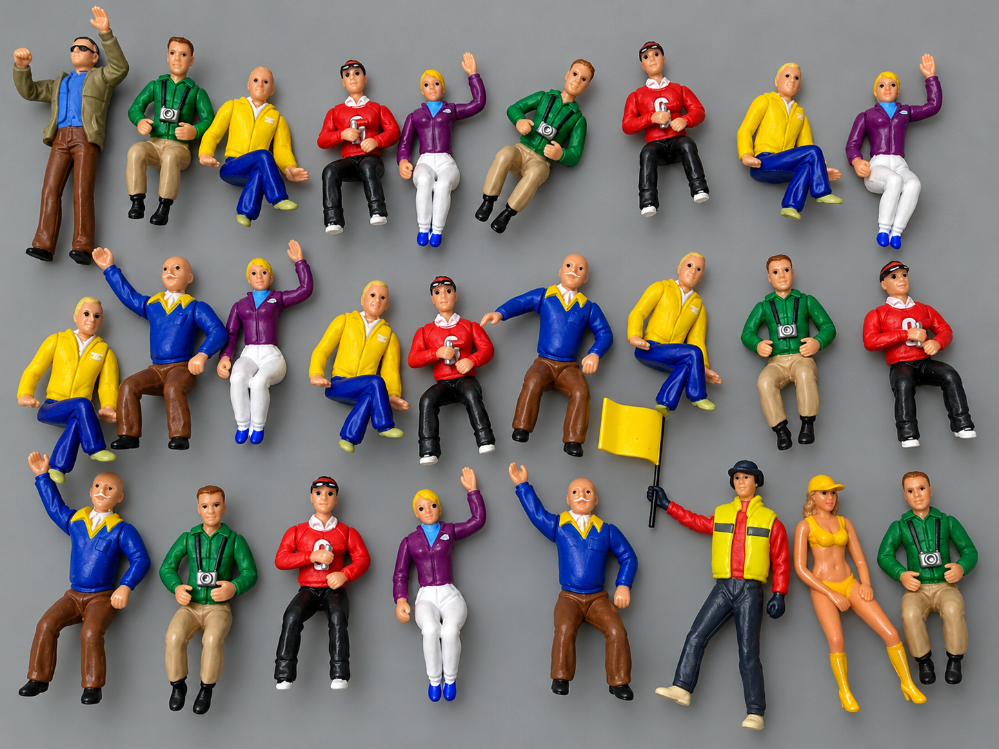Carrera Digital 132 124 Evolution     26 Figuren (sitzend / stehend)