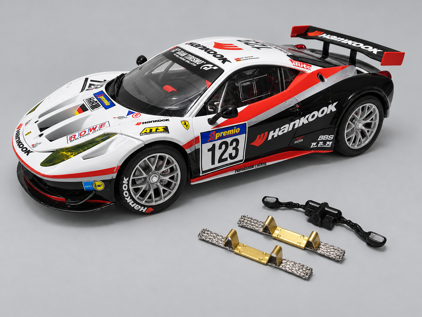 Carrera Digital 132 Ferrari 458 Italia GT2 Hankook Team Farnbacher Nr.123 2011 [ 30554]