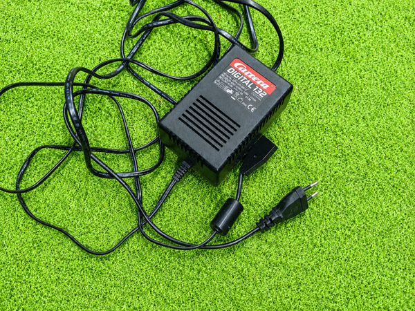 Carrera Digital 132     Trafo / Netzteil 14,8 V - 51,8 VA - 3,5A