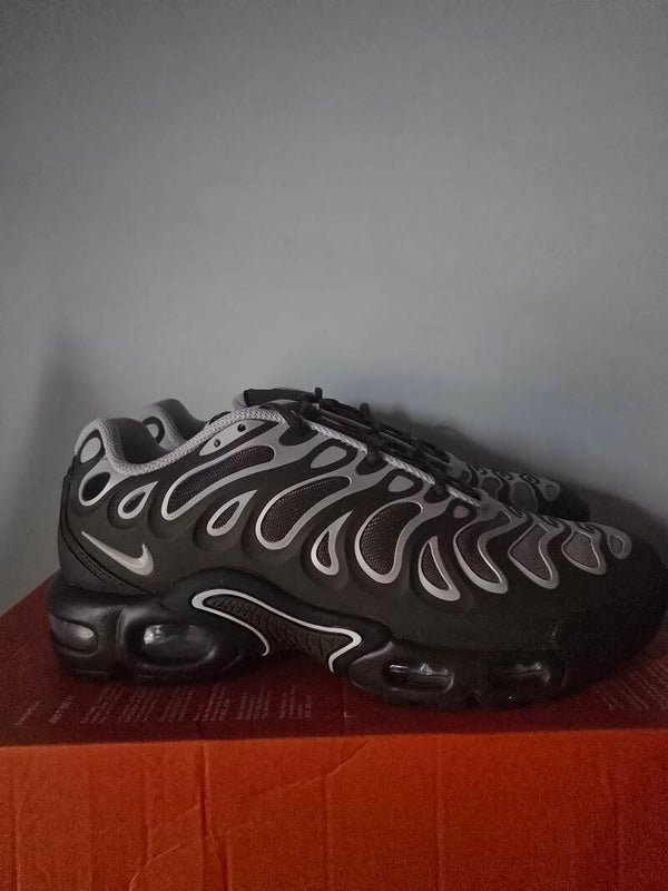Baskets nike air max plus drift taille 39