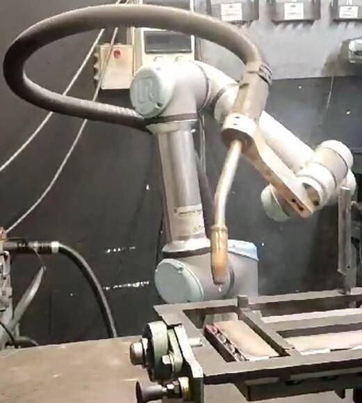 Bienvenidos a APLICACIONES ELECTROMECANICAS VITORIA, S.L. Partes de Asensores/elevadores: electrofrenos, bobinas, interruptores, limitadores de velocidad, tensalimitadores, repuestos y componentes de elevación. Ensamblaje y soldadura.